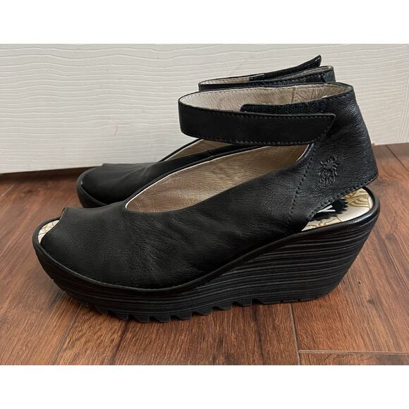 FLY LONDON Yala Black Leather Peep Toe Wedge Ankle Strap Sandals Shoes Sz 39 - Picture 5 of 11